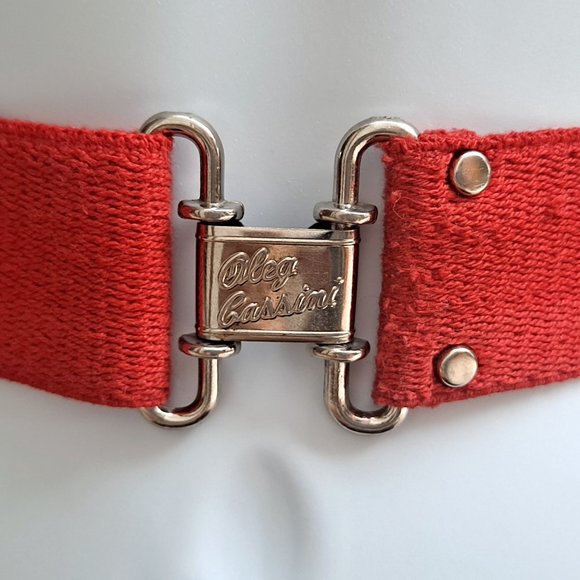Vintage OLEG CASSINI Red Belt with Silver Clasp S/M main image 4